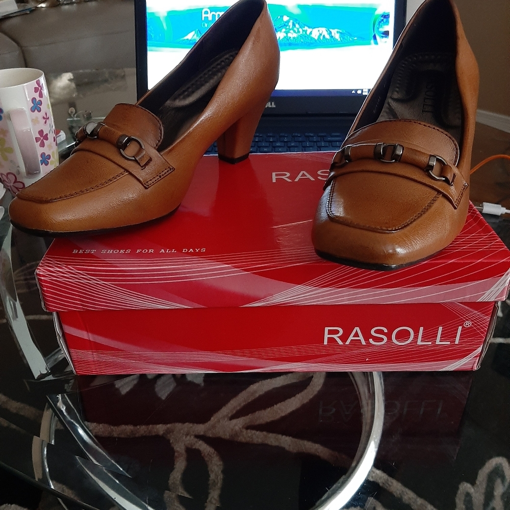 Ladies shoes